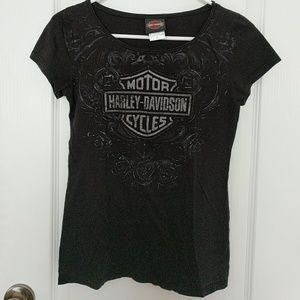 HD woman shirt